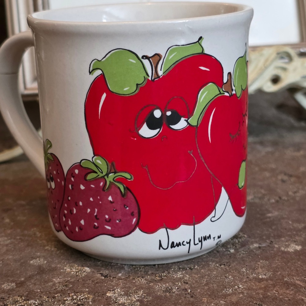 Vintage Nancy Lynn Anthropomorphic Fruit Coffee Mug Apple Strawberry Orange 80s